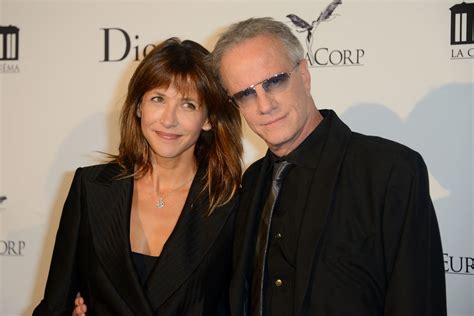 Tu avais des problèmes Sophie Marceau cash sur son couple avec