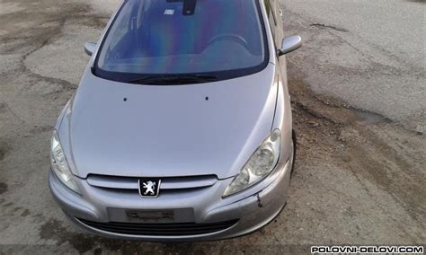 Delovi Peugeot 307 2 0 Hdi Kompletan Auto U Delovima