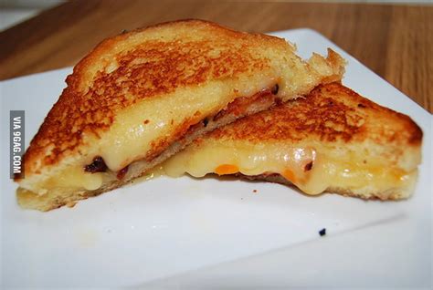 Classic Grilled Cheese Sandwich 9GAG