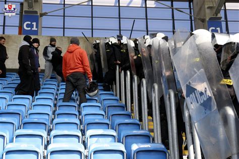 Kwp Lubelscy Policjanci Wiczyli Na Stadionie Arena Lublin Policja