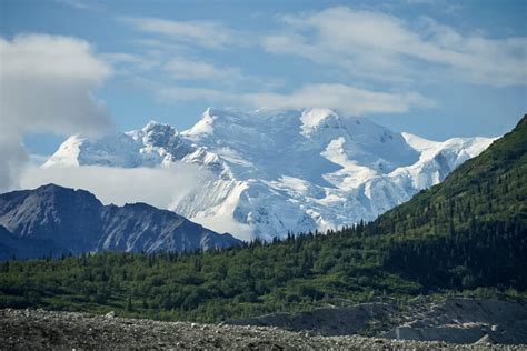 A Complete Guide to the 7 Tallest Mountains in Alaska