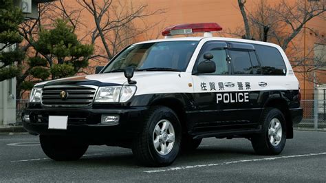 Japanese Police Use This Specially Equipped Toyota Land Cruiser