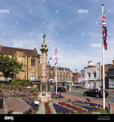 East Grinstead West Sussex Uk June 17 View Of The War Memorial In