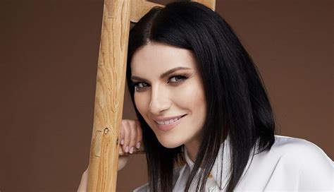 Radio Bellla Monella News Laura Pausini Dallalbum Al Tour