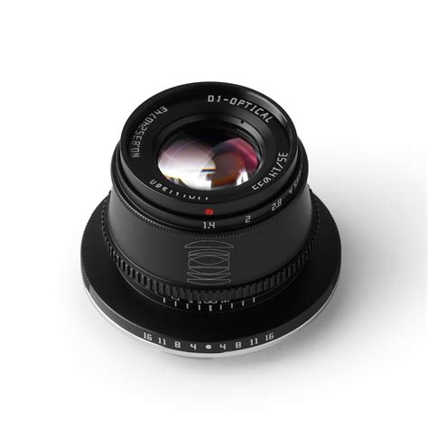 TTArtisan APS C 35mm F1 4 Canon RF Mount SYNTEX TV