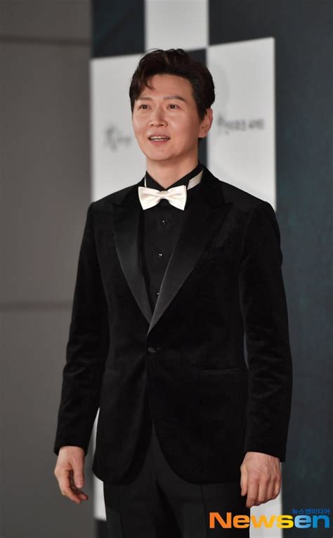 Lee Gun Myung 이건명 Filmography Hancinema