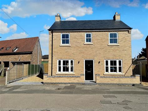 New Home 3 Bed Detached House For Sale In St Andrews Place