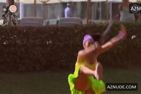 AL FONDO HAY SITIO NUDE SCENES AZNude