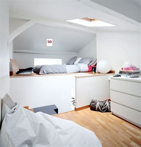 Installer une chambre sous les toits 9 photos pour aménager une