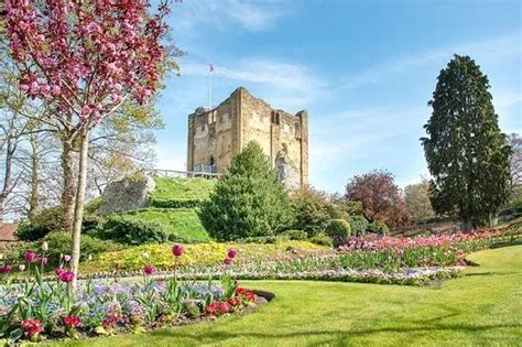 5 Best Surrey Castles And Palaces To Visit Over Easter Including