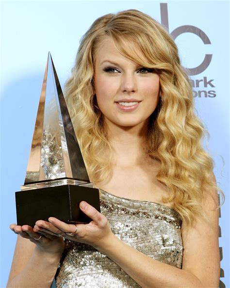 Taylor Swift 2008 American Music Awards