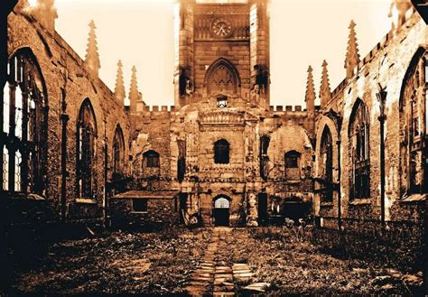 St Luke's 'bombed-out church' in Liverpool - Liverpool Echo