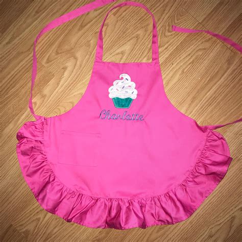 Personalized Ruffle Apron Will Be Customized To Your Liking Etsy