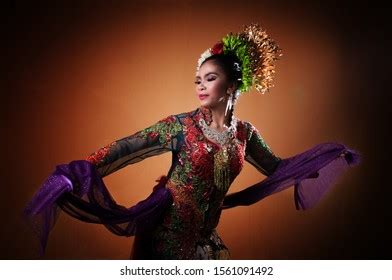 577 Sasak Dance Images, Stock Photos, 3D objects, & Vectors | Shutterstock