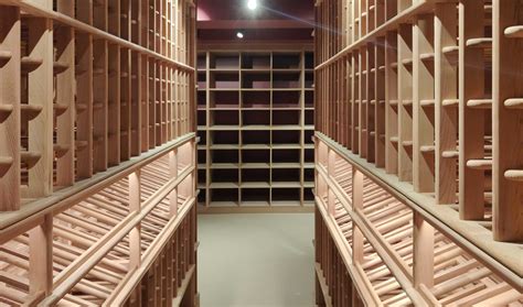 Best Transit Routes to Toorak Cellars Wine Bar in Armadale 3