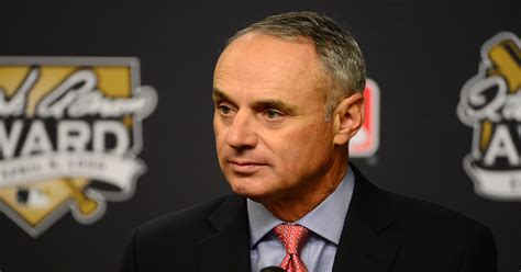 MLB commissioner Rob Manfred talks Cuba game, netting at meetings