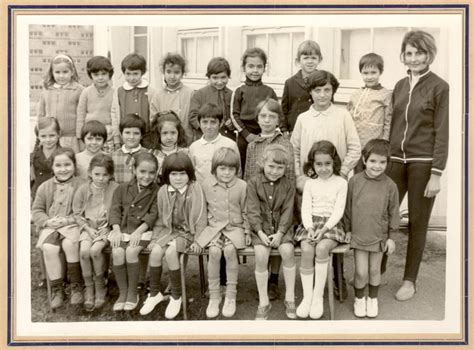 Photo De Classe Cp Toulouse De 1969 Ecole Juan Les Pins Gare Copains