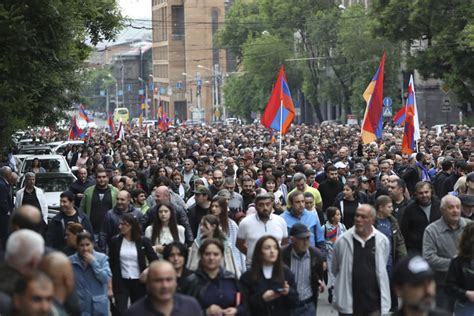 Protests Shut Streets In Armenia S Capital Roads In Other Parts To