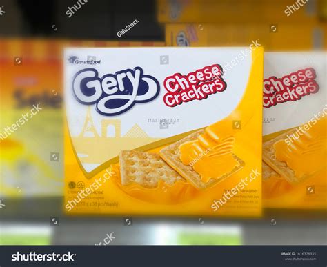 6 Gery Cheese Cracker Images, Stock Photos & Vectors | Shutterstock