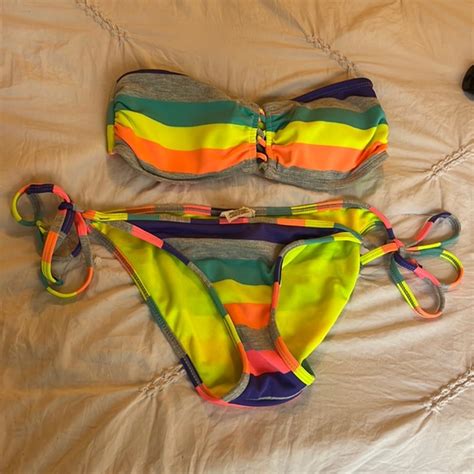 Hobie Swim Hobie Striped Bikini Set Size Med Poshmark