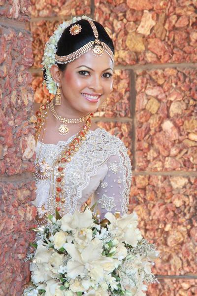 Sinhala Wedding Dress Photos Sri Lankan Wedding Photo