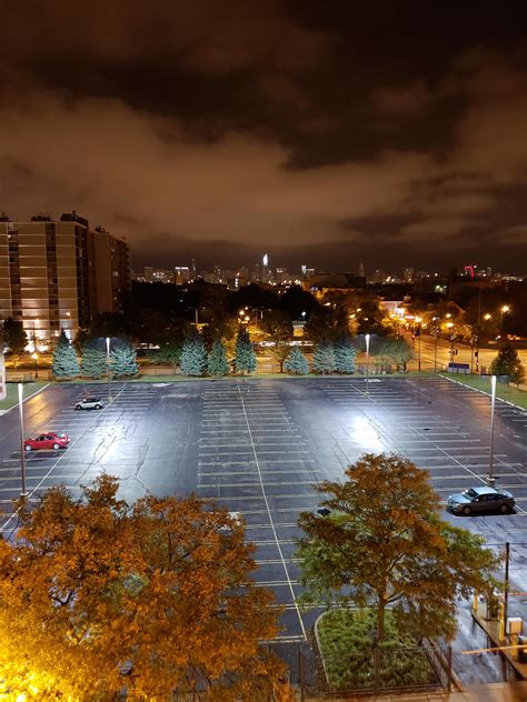 UIC HOSPITAL PARKING GARAGE VIEW : r/CityPorn