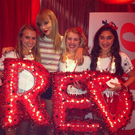 Taylor Swift Poster Red