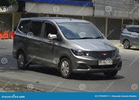 Wuling Confero editorial photo. Image of confero, transportation ...