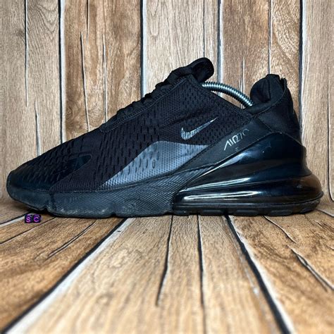 Nike Air Max 27c Size 4428cm Fesyen Pria Sepatu Sneakers Di Carousell