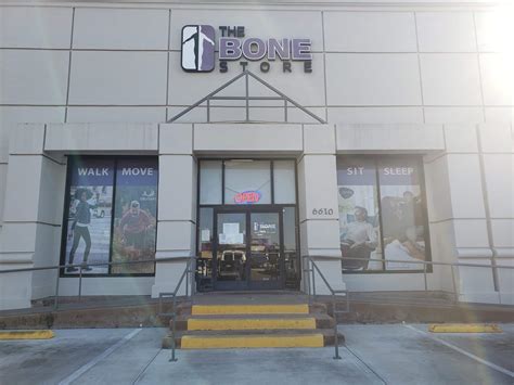 Why Visiting A Gnc Store Fresno Ca Is The Best Way To Get Expert Fitness Nutrition Advice 1