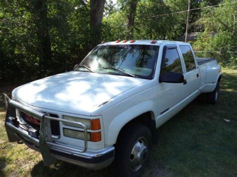 Sell Used 2001 Gmc Sierra 3500 Dually V8 Duramax Diesel Crew Cab Long