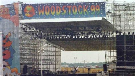 ‘trainwreck Woodstock 99 Explained What Happened At The 1999