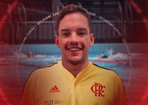 Flamengo surpreende e contrata Guilherme Caribé