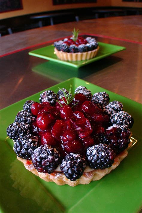 Winter Fruit Tarts The Fresh Fruit Tarts Arent As Showy I Flickr