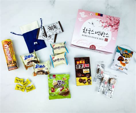 Korean Snack Box December 2019 Subscription Box Review + Coupon - Hello ...