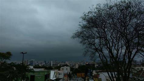 Curitiba tem previsão de tempestade granizo