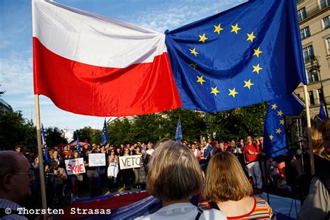 Protest In Berlin Gegen Geplante Justizreform In Polen Flickr