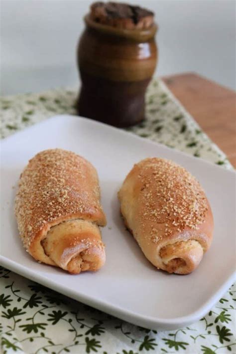 Filipino Senorita Bread