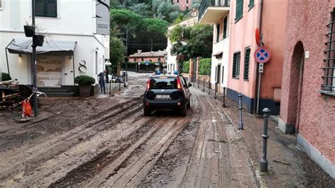 Maltempo Allagamenti Frane E Traffico In Tilt Situazione Liguria