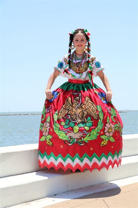 ️ Vestidos Mexicanos Tradicionales ️