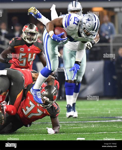 Ezekiel Elliott Texas Hi Res Stock Photography And Images Alamy