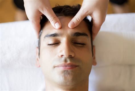 Facial Reflexology for men - Footlights Reflexology