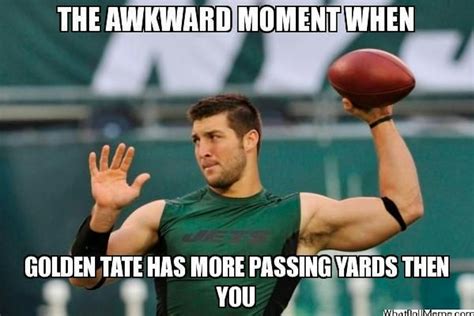 14 Funny Football Memes, Just In Time For The Super Bowl