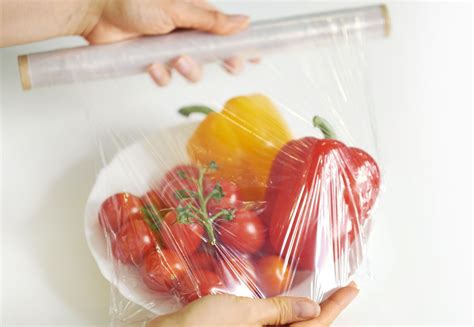 Sway Makes An Ingenious Alternative To Plastic Cling Wrap