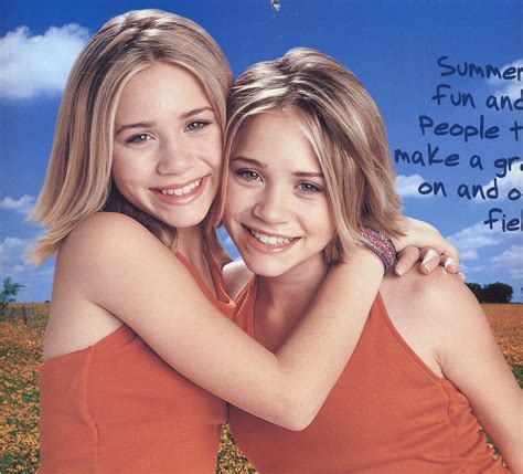 Mary Kate And Ashley 2001