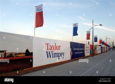 Taylor wimpey hi-res stock photography and images - Alamy