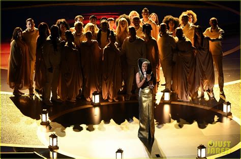 Cynthia Erivo Blows Us Away with 'Stand Up' Performance at Oscars 2020 ...