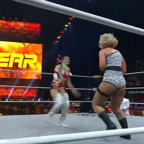 Hikaru Shida Vs Timeless Toni Storm Video Dailymotion