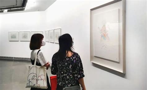 正在展出 当代水墨三个展：蔡广斌《发生·图景》武艺《记忆美学》魏青吉《日常的复象》 广东美术馆