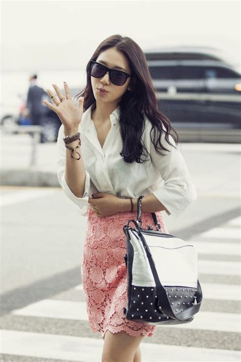 Park Shin Hye Airport Fashion Kpop Fashion Fashion Korean Street